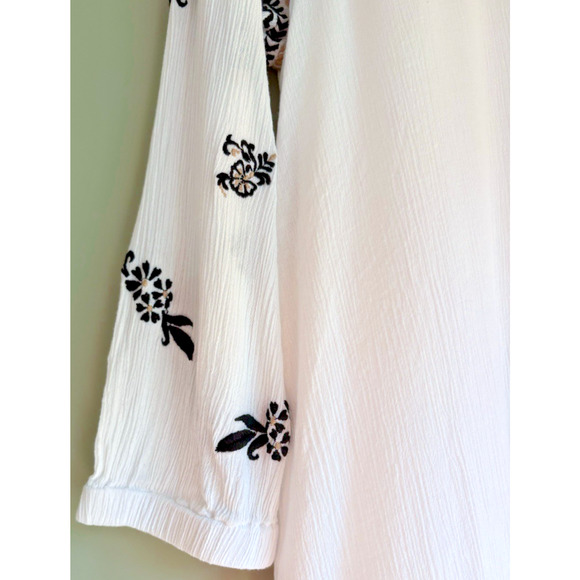 CHICOS Embroidered Shift Dress White Black Gauze Cotton Size 2 (12) Boho Cottage - Picture 6 of 11